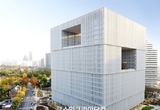 2024년 화장품 대형사 '비중국 성장동력' 주가 차별화한다