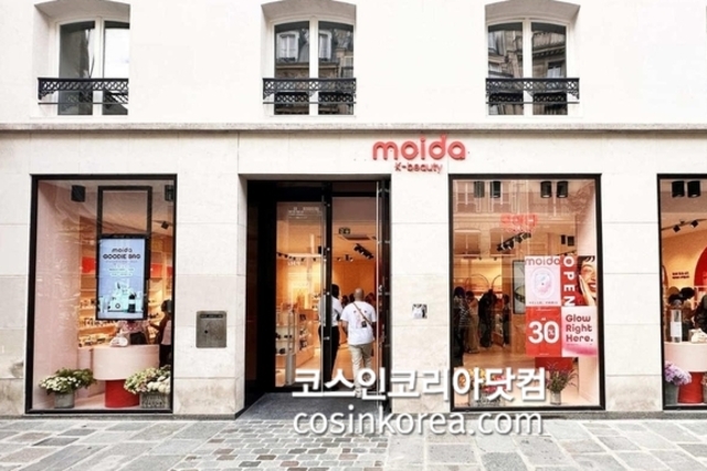 실리콘투, 프랑스 파리 K-뷰티 편집숍 '모이다(MOIDA)' 오픈 "유럽 공략 본격화"