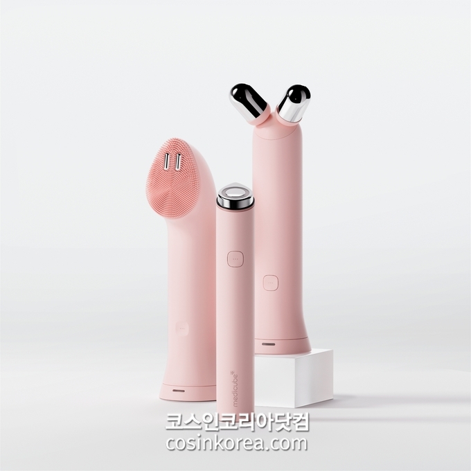 에이피알, 메디큐브 에이지알 ‘부스터 브이 롤러 헤드’ 신제품 출시