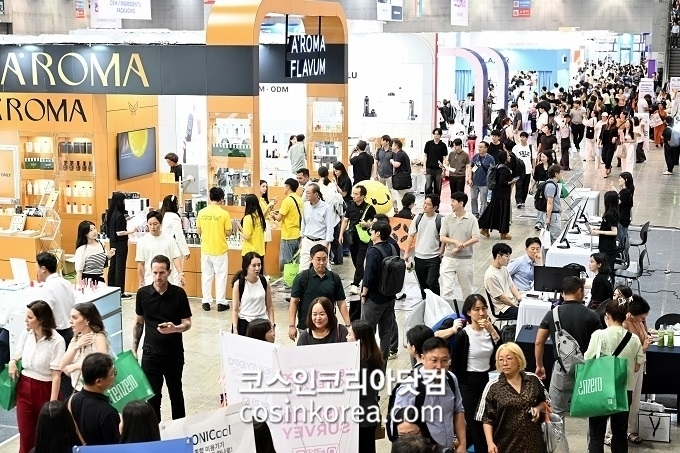 [2025 Year-End Special] World's No.2 K-Beauty, Evolving as a Game Changer in the Global Cosmetics Market